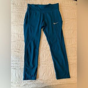 Nike leggings